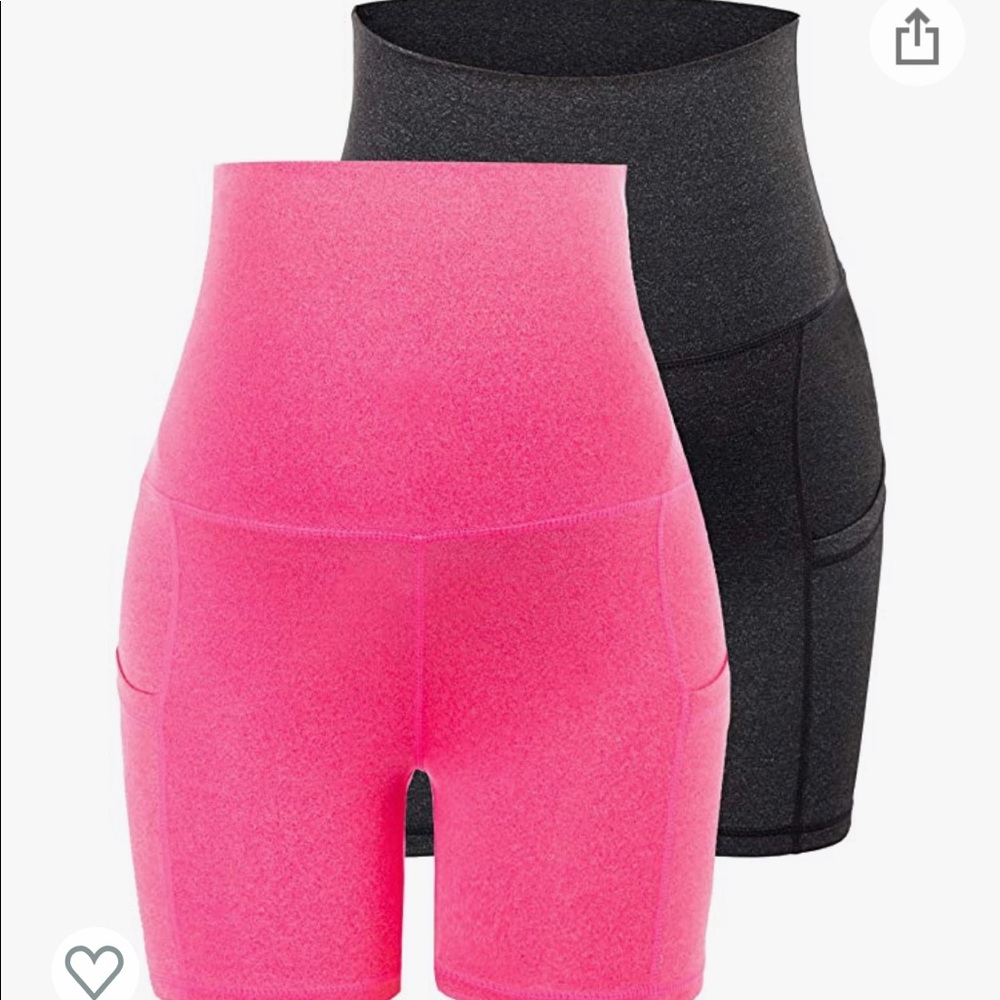 Maacie maternity yoga/active shorts - S